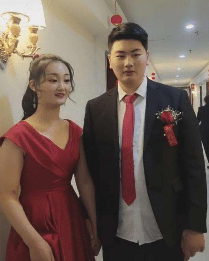 最新結(jié)婚歌曲精選，為你的婚禮增添浪漫氛圍，最新結(jié)婚歌曲精選，打造浪漫婚禮氛圍的必備曲目