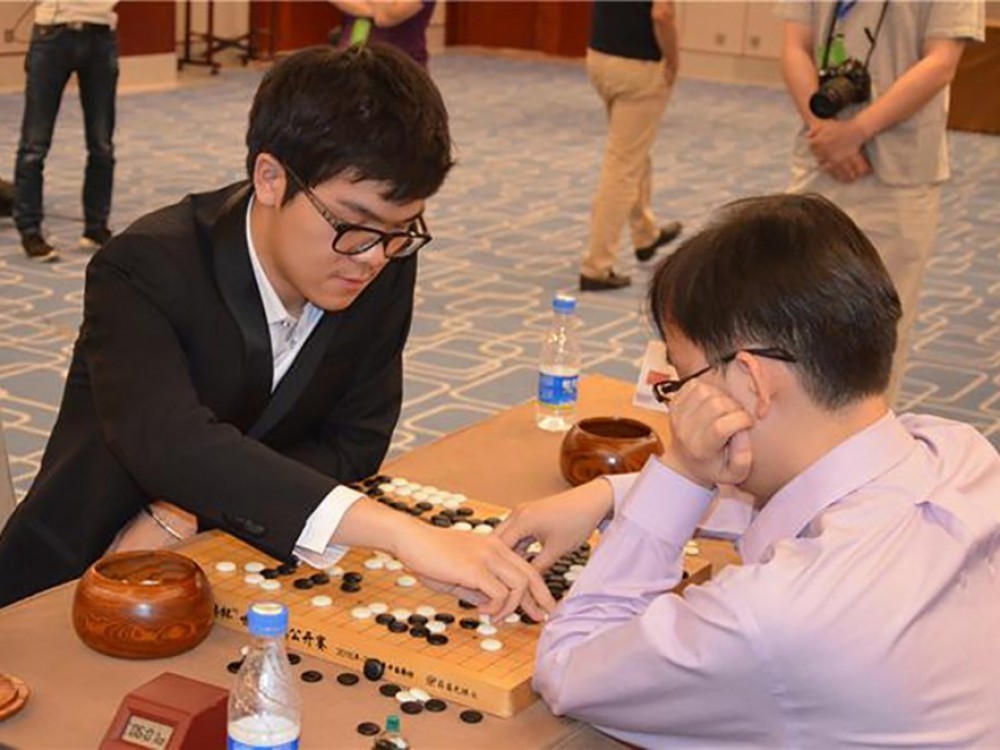 柯潔最新圍棋比賽視頻，熱血激戰(zhàn)，棋藝精湛，柯潔熱血圍棋激戰(zhàn)，棋藝精湛對決實(shí)錄